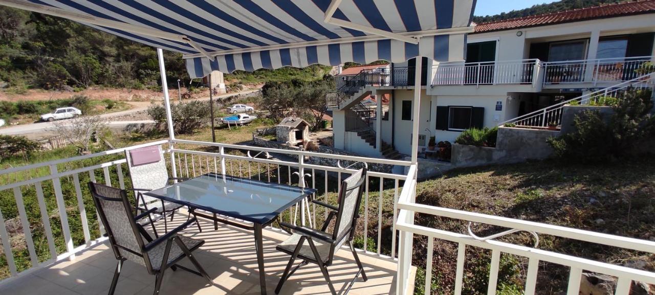 Apartment Žalo Donje Selo na Šolti 外观 照片