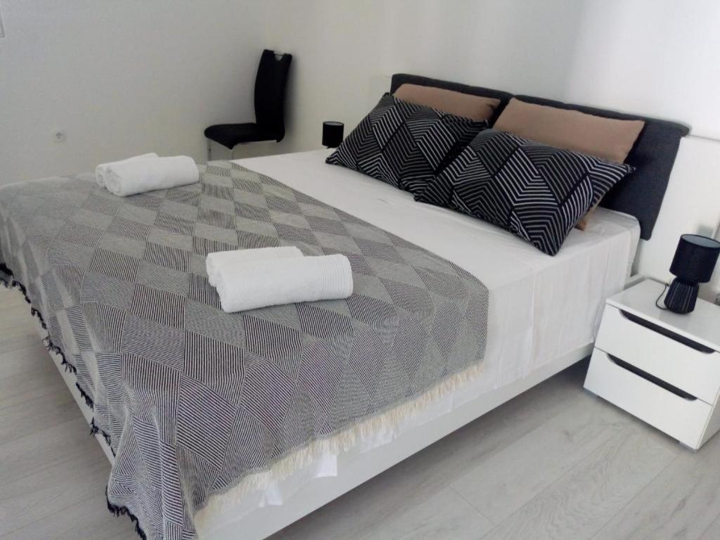 Apartment Žalo Donje Selo na Šolti 外观 照片